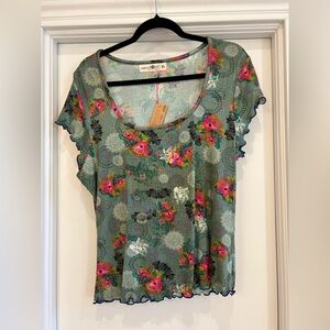Natural Life Floral Women's Top